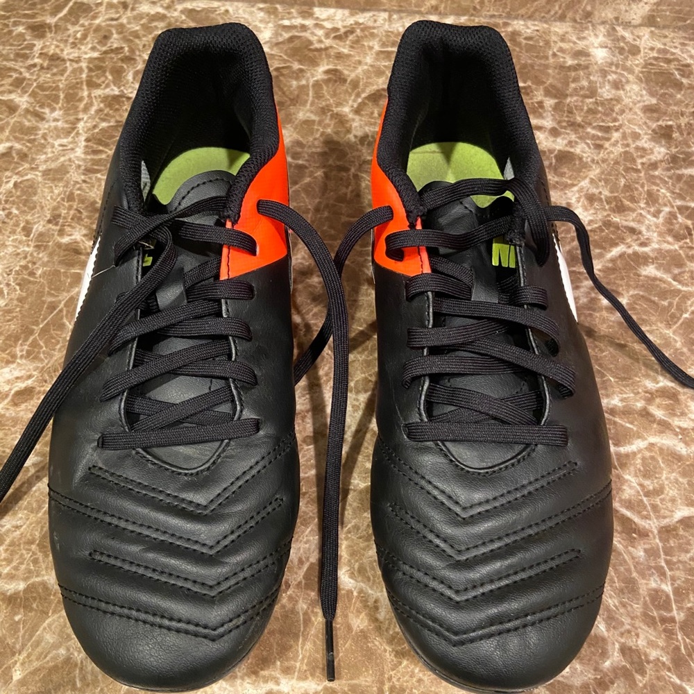 Nike tiempo soccer cleats